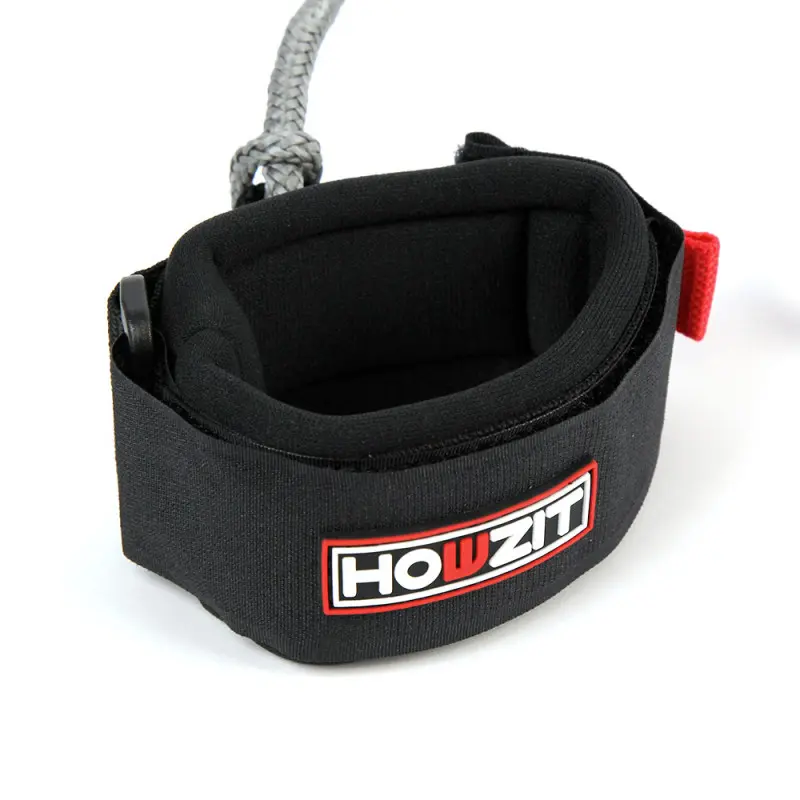 leash-de-wingfoil-howzit-dyneema-light-poignet-5- (1).webp